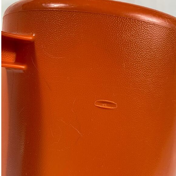 Tupperware Orange Drink Pitcher Vacuum Lid 1575-1 Vintage 1970s GREAT RETRO - Picture 6 of 11